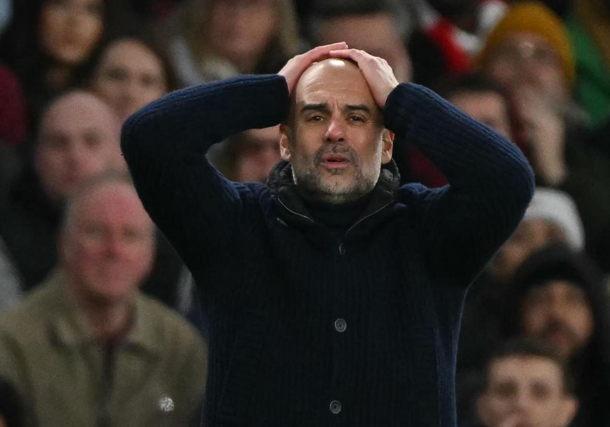 Pep Guardiola se lamenta por la imagen que ofreció su equipo ante el Arsenal.