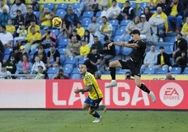 El Villarreal estira su buena racha en Las Palmas