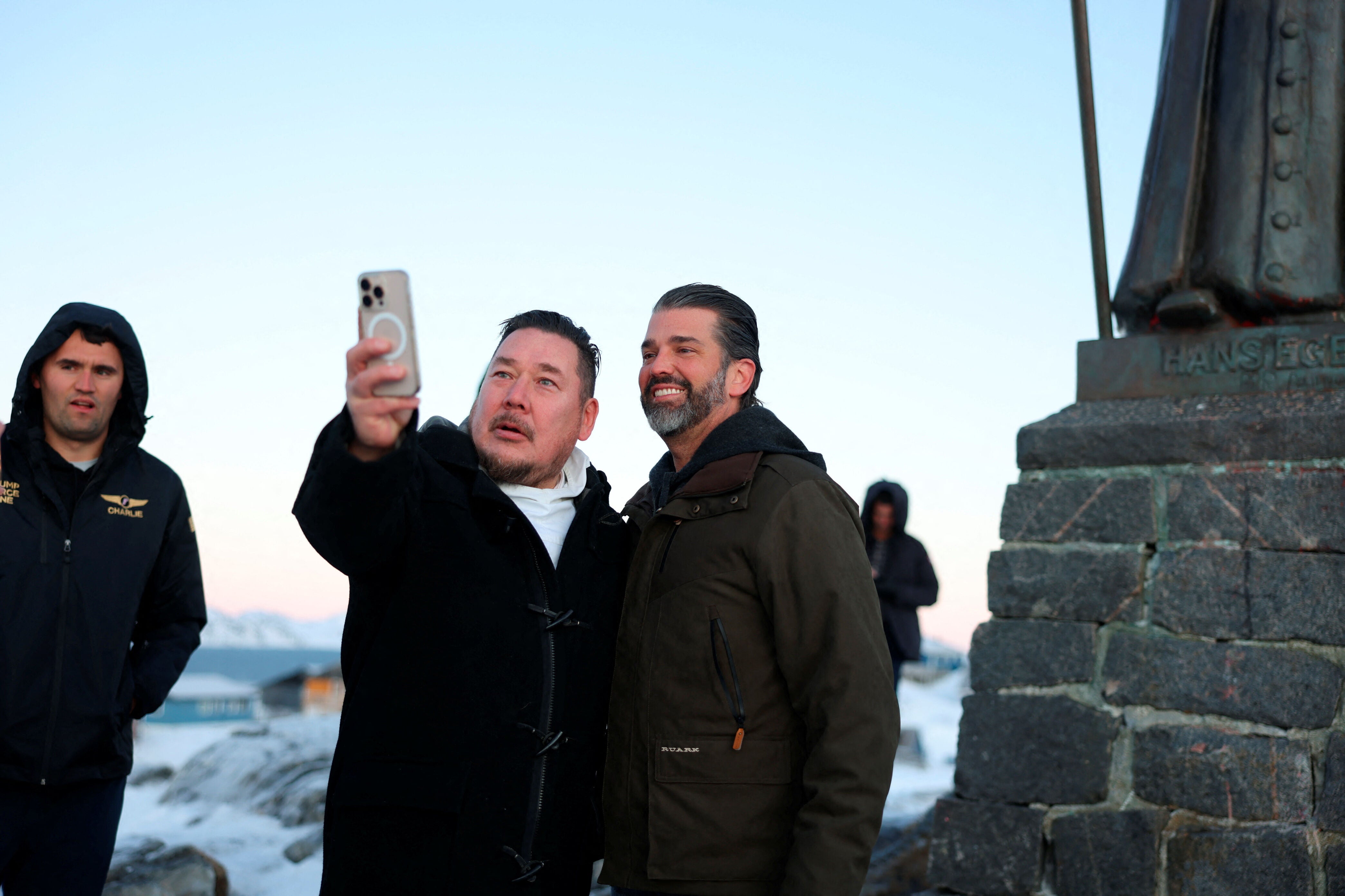 Donald Trump Jr. visitó Groenlandia como enviado de su padre.