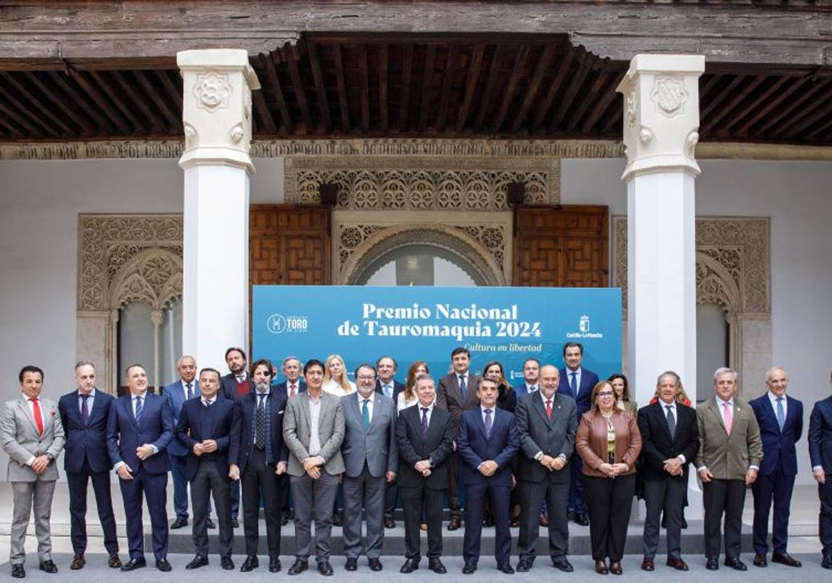 El cineasta Albert Serra y la Real Unión de Criadores del Toro de Lidia ganan el Premio Nacional de Tauromaquia