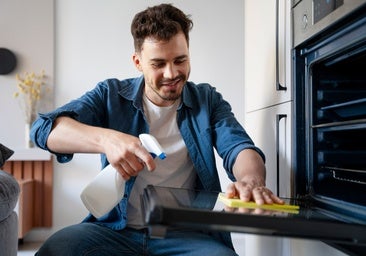 Trucos caseros y productos mejor valorados para limpiar tu horno