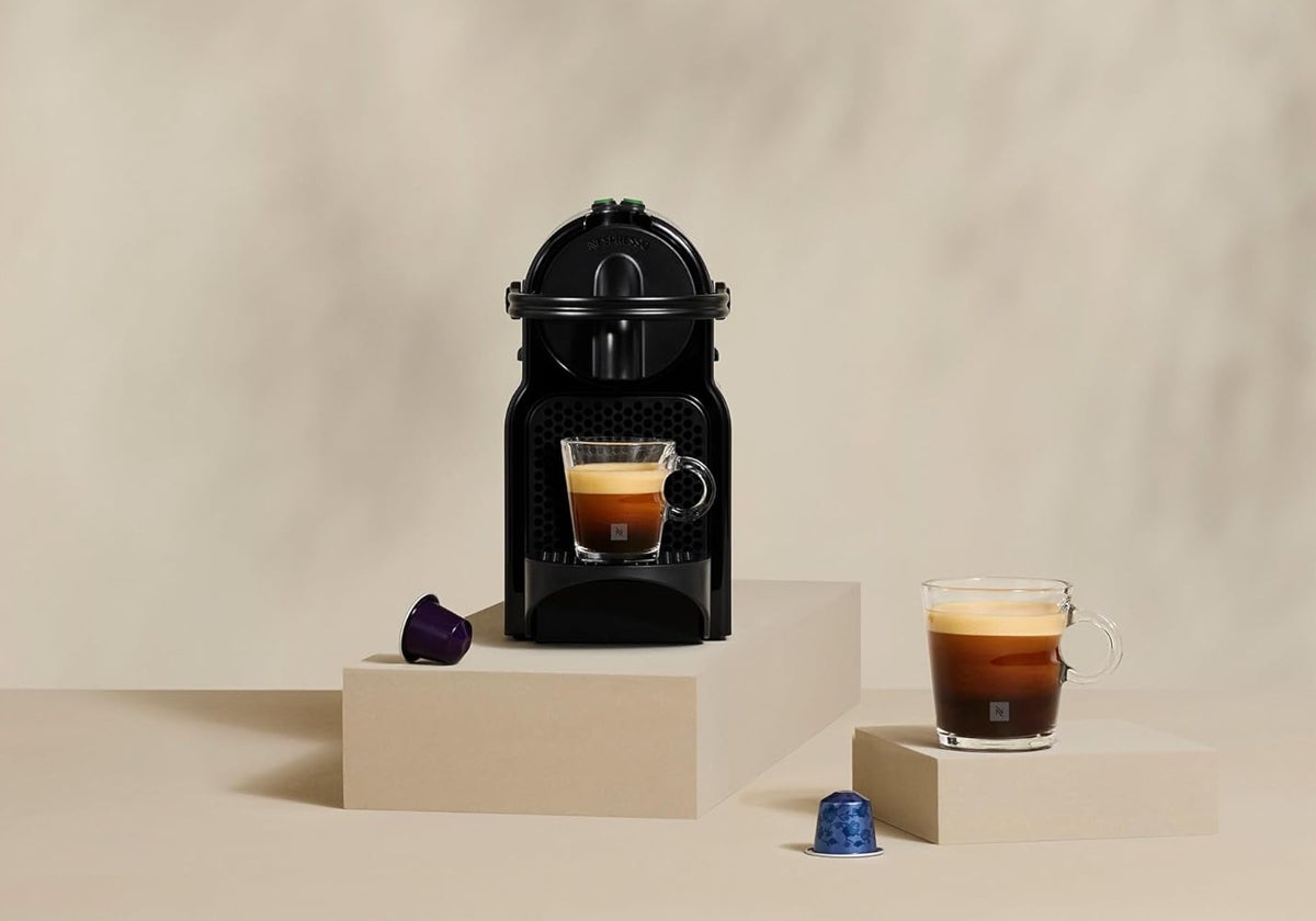 Nespresso De'Longhi Inissia EN80.B: ¿La mejor cafetera en casa?