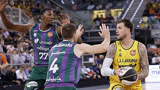 Así hemos narrado el triunfo del Unicaja ante el Tenerife