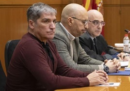 Los paparazzi Gustavo González y Diego Arrabal en el juicio en la Audiencia de Barcelona por fotografiar a la presentadora Mariló Montero en topless.