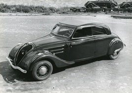 Peugeot 402