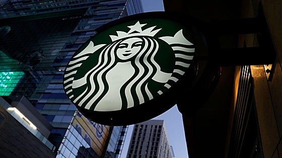 Starbucks despedirá a 1.100 trabajadores en el mayor plan de ajuste de su historia