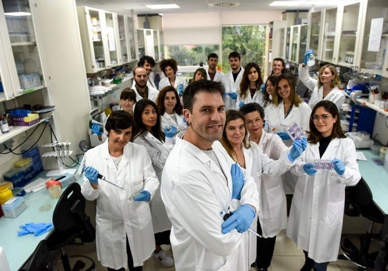 Investigadores del CIC Biogune, en Vizcaya, uno de los centros punteros en investigación de enfermedades raras.