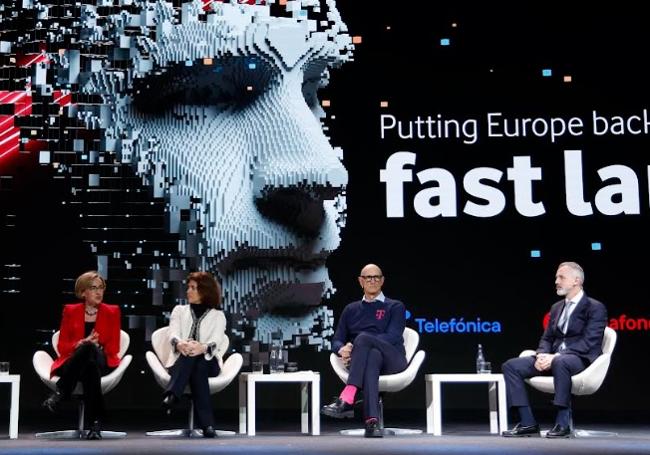 Los CEO de las cuatro grandes operadoras, en Barcelona.
