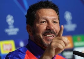 Diego Pablo Simeone, durante la rueda de prensa previa al euroderbi en el Bernabéu.