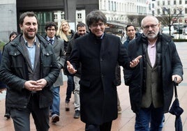 Antonio Comín, Carles Puigdemont y Lluis Puig, en Bruselas