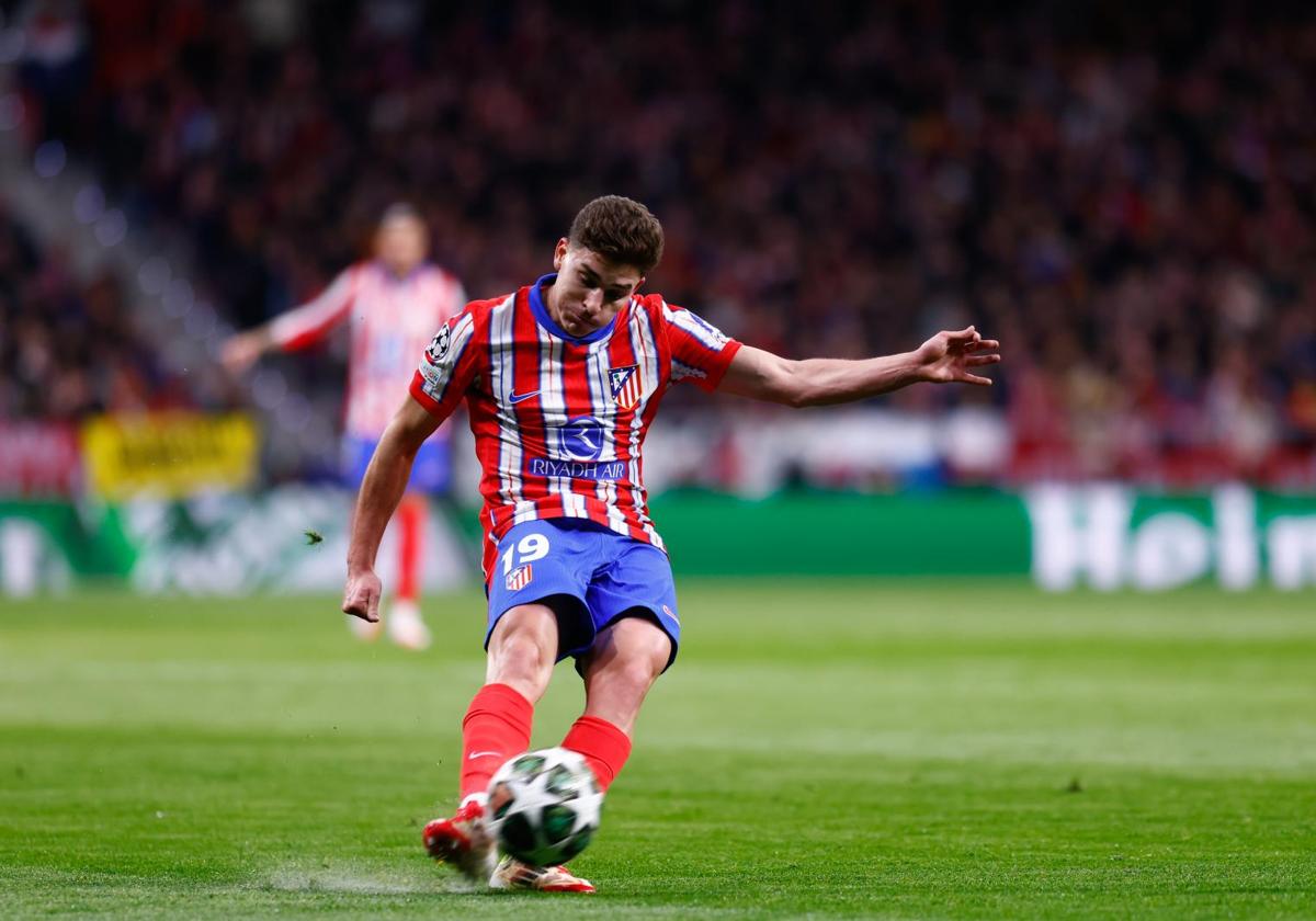 Julián's slip during the penalty kick