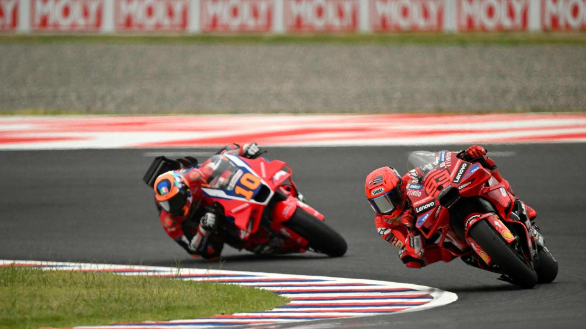 Marc Márquez hala lütuf halindedir