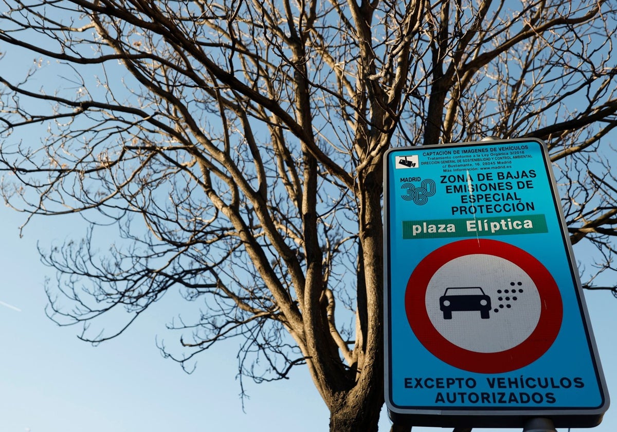 Malaga Sets a Dangerous Precedent for Cars Without Labels