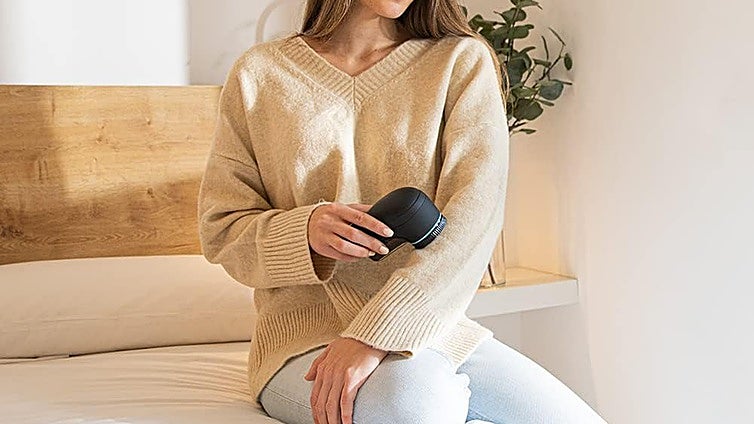 Los mejores quitapelusas eléctricos para tener tu ropa siempre como nueva