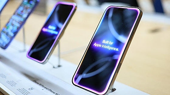 Los aranceles de Trump amenazan con disparar el precio de la tecnología y elevar el iPhone hasta los 2.000 euros