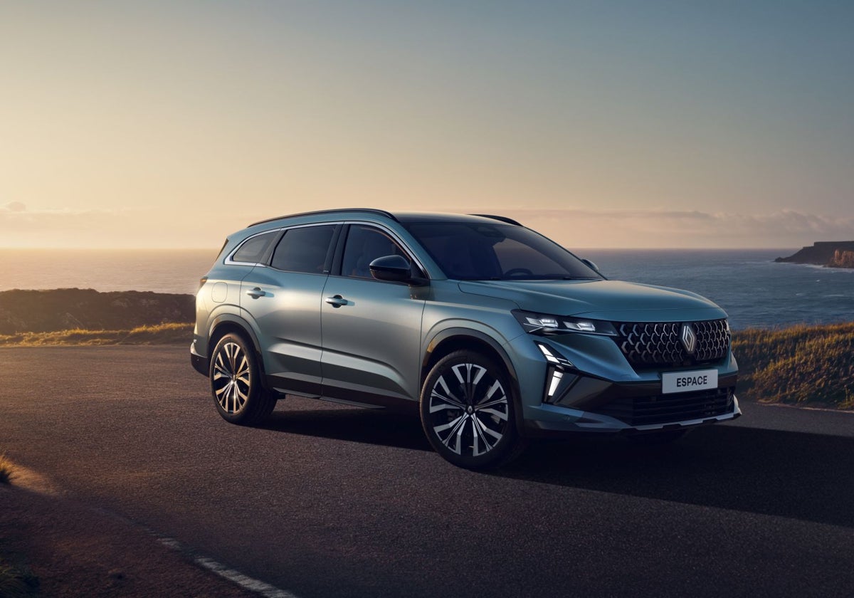 Renault Opens Orders for New Austral and Espace, Manufactured in Palencia