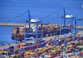 Terminal de contenedores del Puerto de Bilbao
