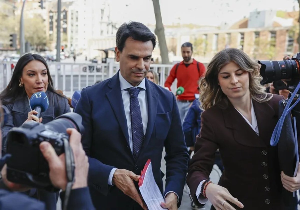 El Supremo cita como testigo al novio de Ayuso en la causa contra el fiscal general