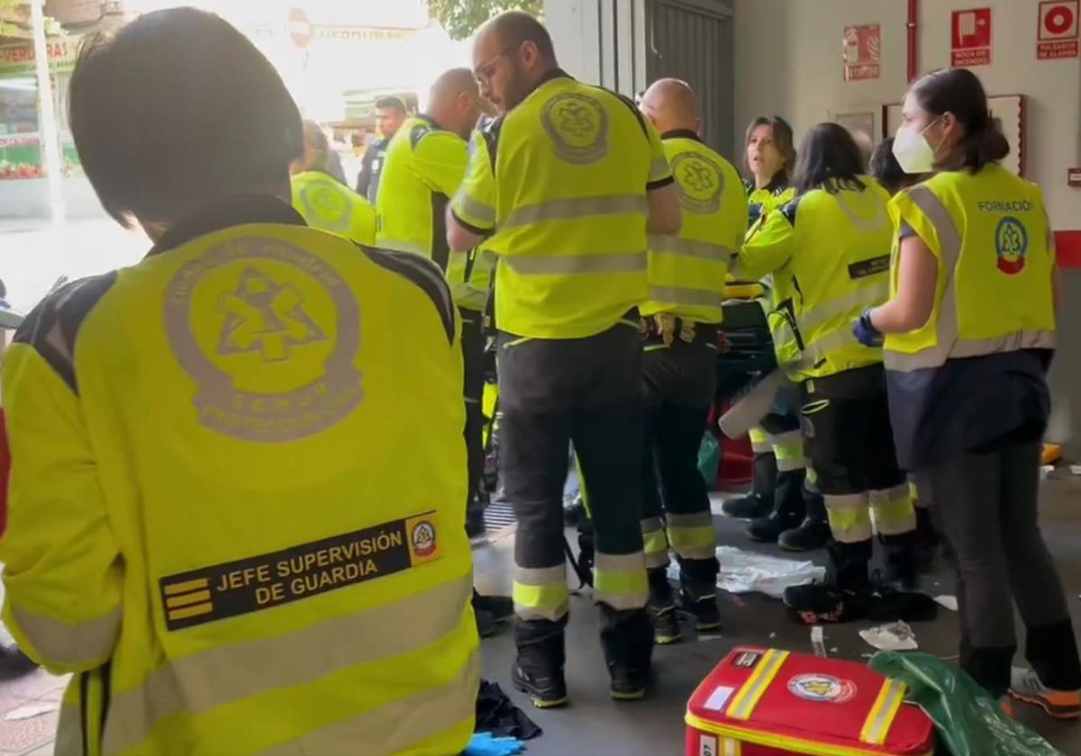 Muere un joven de 20 años en Vallecas: fingen darle un abrazo y le apuñalan en el abdomen