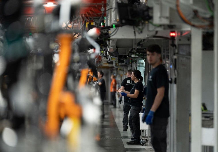 España se aleja del pleno empleo tras la mayor subida de parados desde la Gran Recesión