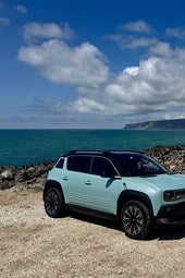 Renault 4 E-Tech eléctrico: Una leyenda enchufada al futuro