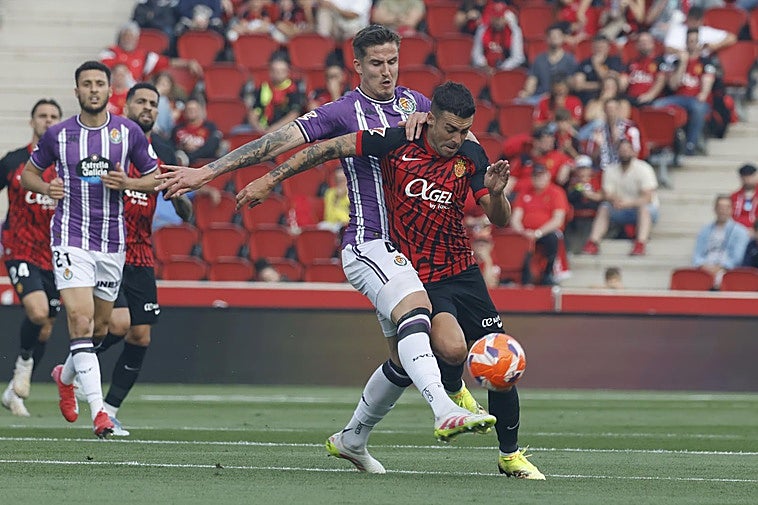 El Mallorca remonta al Valladolid y acecha los puestos europeos