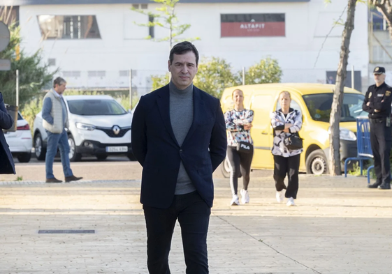Las acusaciones populares piden cárcel e inhabilitación al hermano de Pedro Sánchez