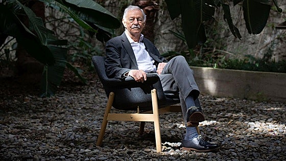 El escritor Eduardo Mendoza, Premio Princesa de Asturias de las Letras: «Soy un hombre feliz»