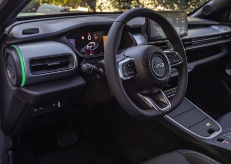 Imagen secundaria 1 - Jeep Avenger 4xe: ADN aventurero para la ciudad y el campo