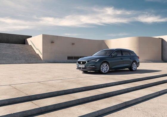 Versión enchufable y familiar del Seat León