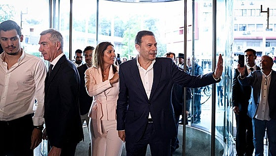 Los conservadores ganan en Portugal donde la ultraderecha está a punto de superar a los socialistas