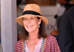La escapada sorpresa de Carolina de Mónaco a Cuba con su hija Alexandra de Hannover y su novio