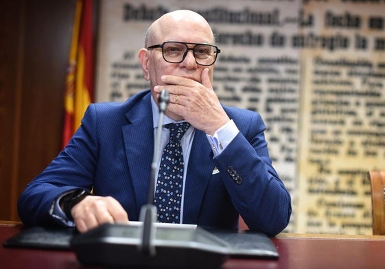 El director del parador de Teruel, Joaquín Gutiérrez López, en la comisión de investigación del Senado