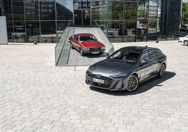 La primera y la novena generación del modelo de Audi