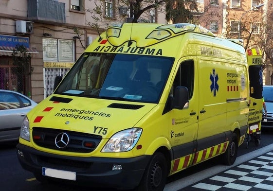 Un hombre fallece en Sabadell al derrumbarse la fachada de un centro comercial
