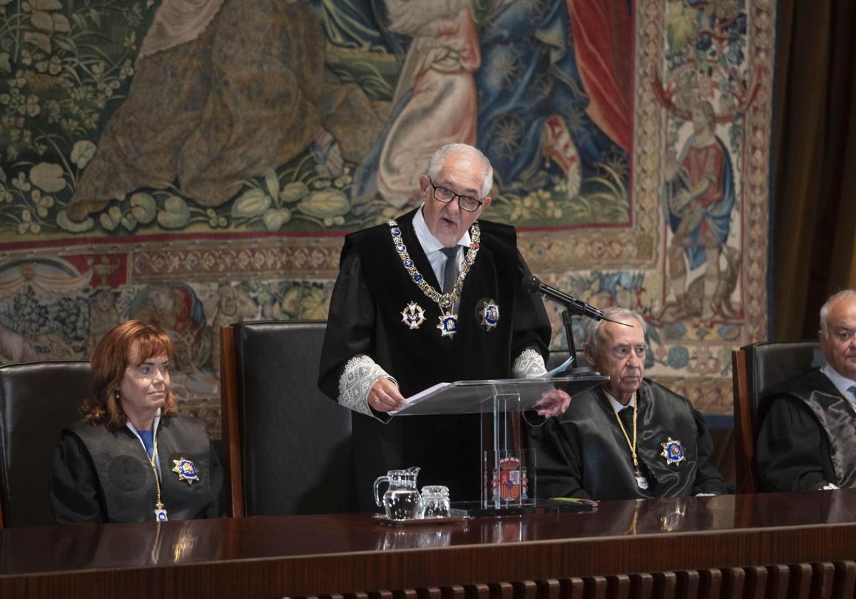 El PP pide al Constitucional que frene su recurso sobre la amnistía a la espera de Europa