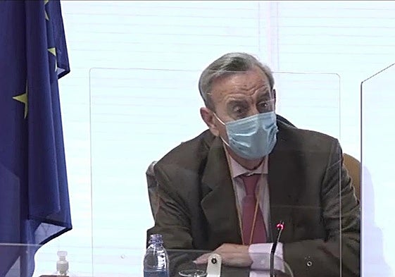 El ex director general de Hospitales de la Comunidad de Madrid, Antonio Burgueño, durante la pandemia.