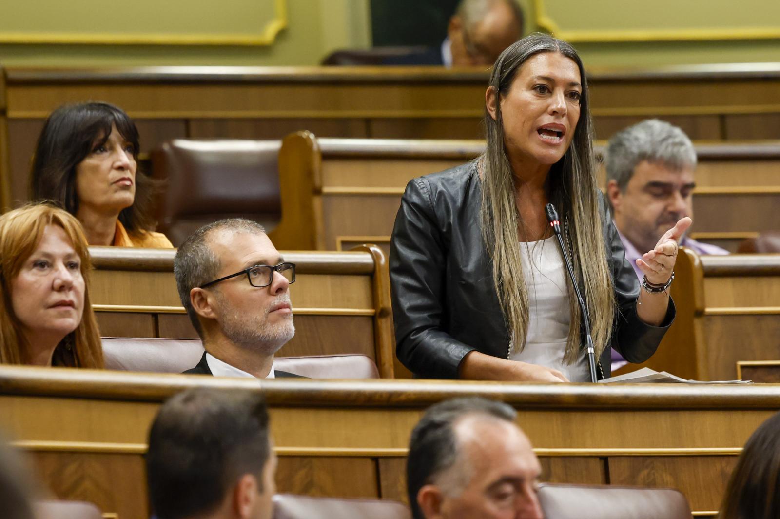 La portavoz de Junts, Míriam Nogueras, en una sesión de control al Ejecutivo