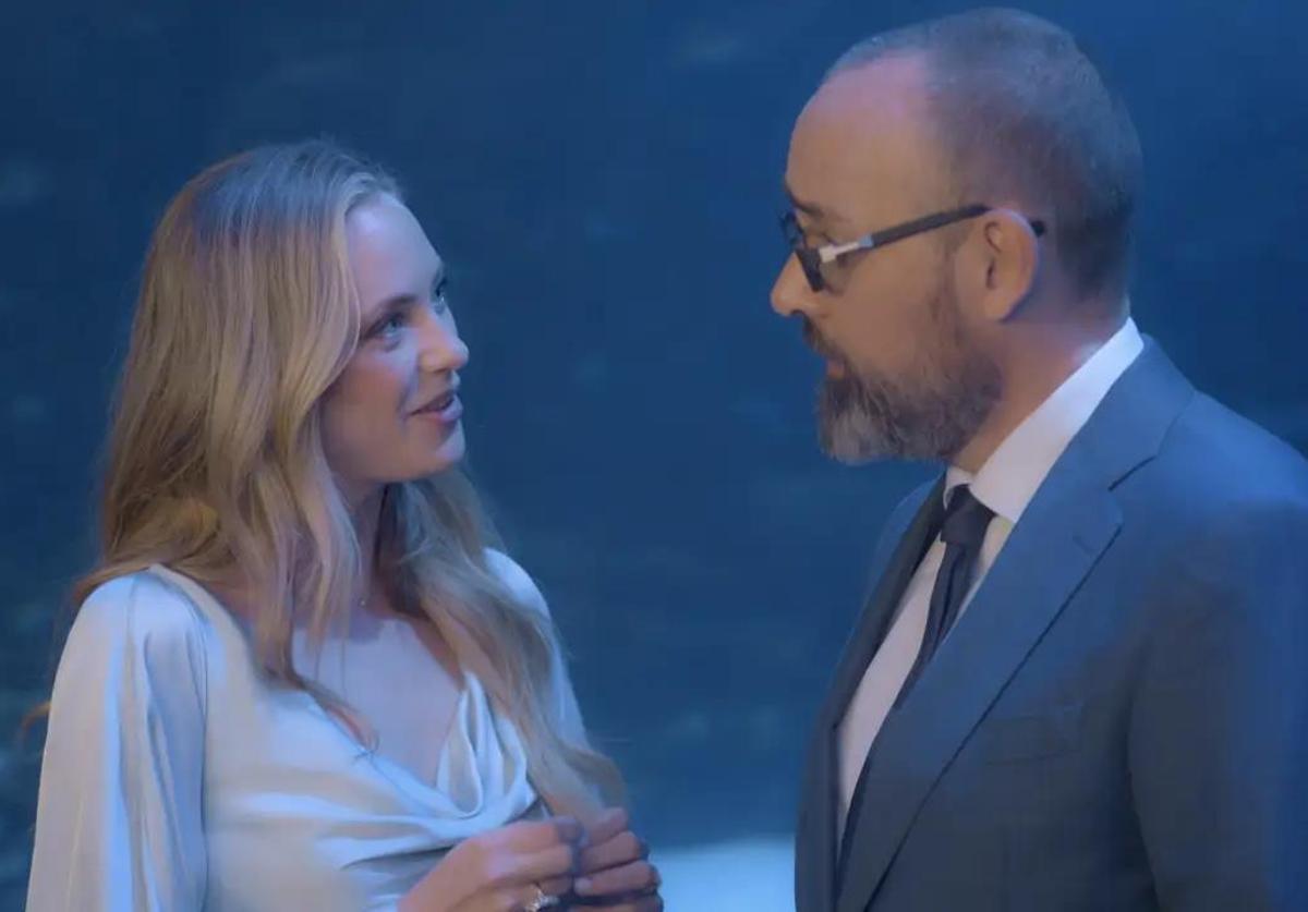 Risto Mejide entrevista a su novia, Laia Grassi, en 'Viajando con Chéster'