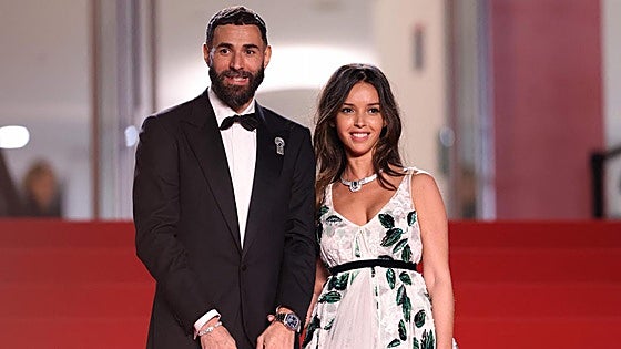 Karim Benzemá y Lyna Khoudri pasean su amor por la alfombra roja de Cannes