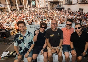 Supersubmarina: Un viaje musical a través de éxitos y tragedias