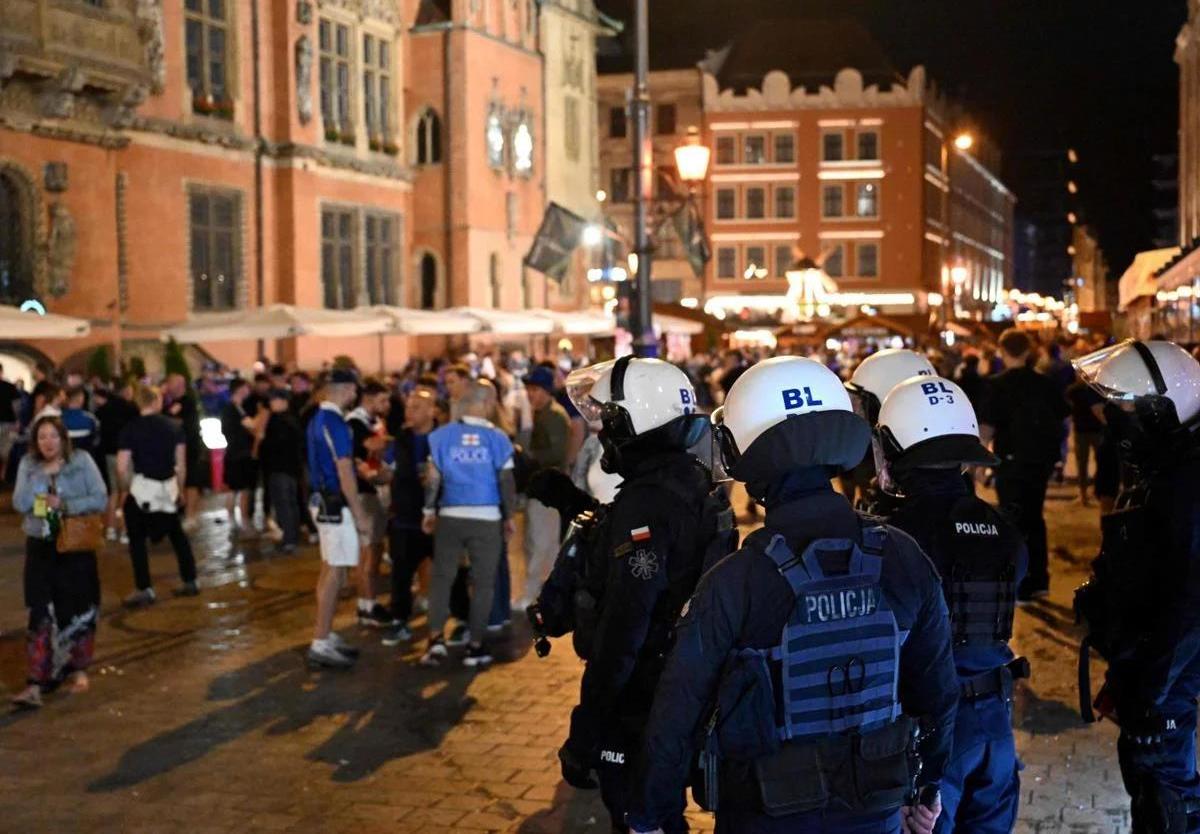 El fuerte despliegue policial con motivo de la final.