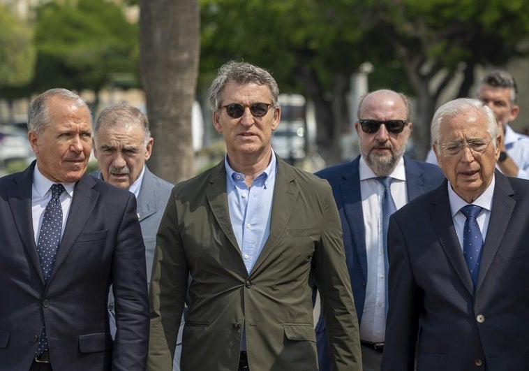 Feijóo, junto a Imbroda en Melilla.