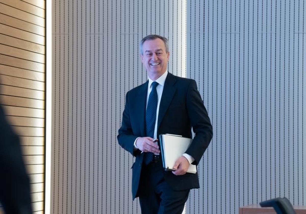 Sabadell ve espacio para fusiones locales «si no afectan al interés general» | Las Provincias