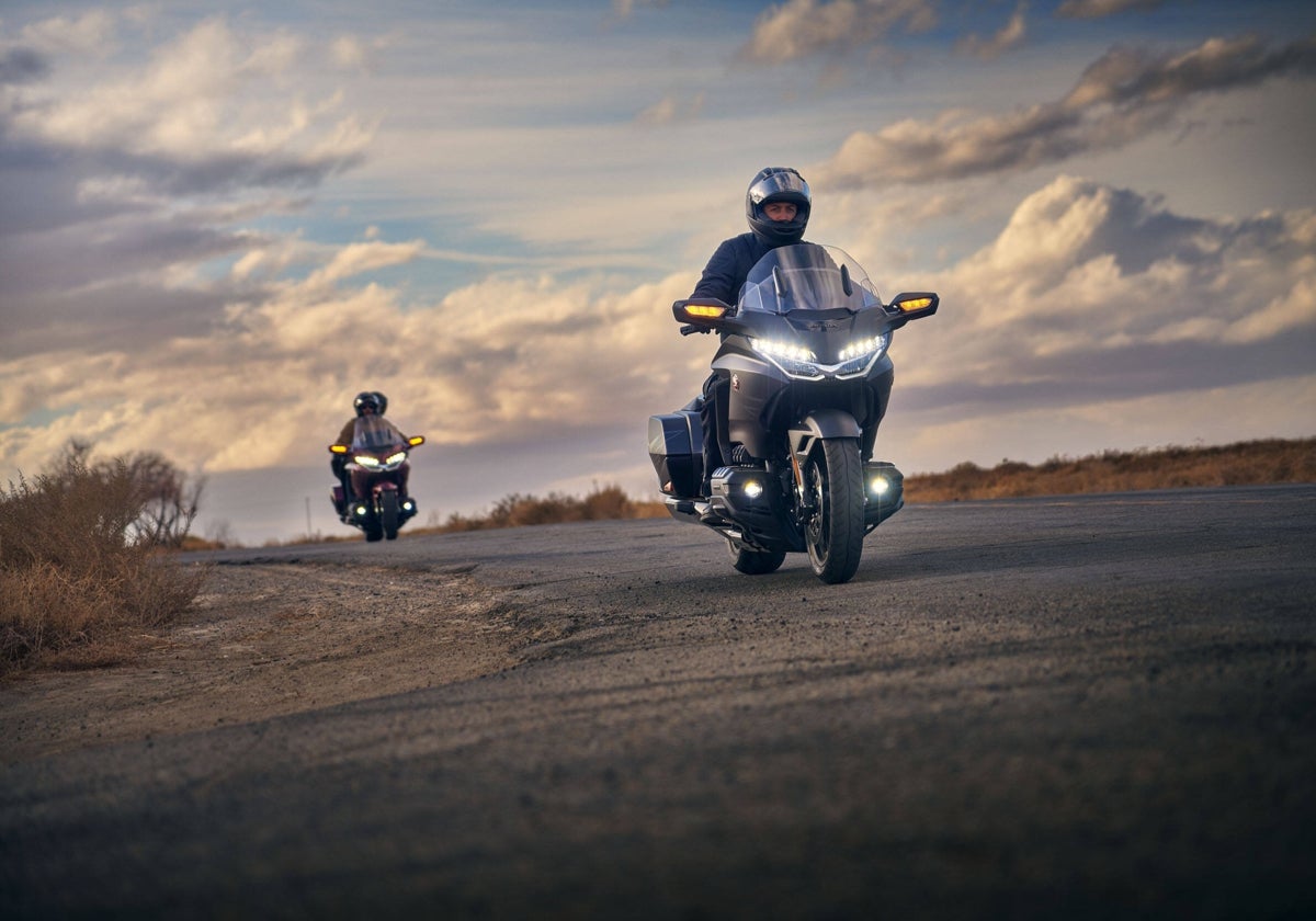 Motorcycles, History, and Nature at the 5th Motorcycle Gathering in Barco de Ávila
