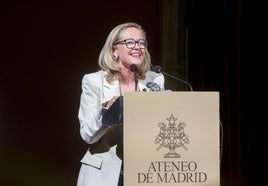 La presidenta del Banco Europeo de Inversiones (BEI), Nadia Calviño, ayer en el Ateneo de Madrid.