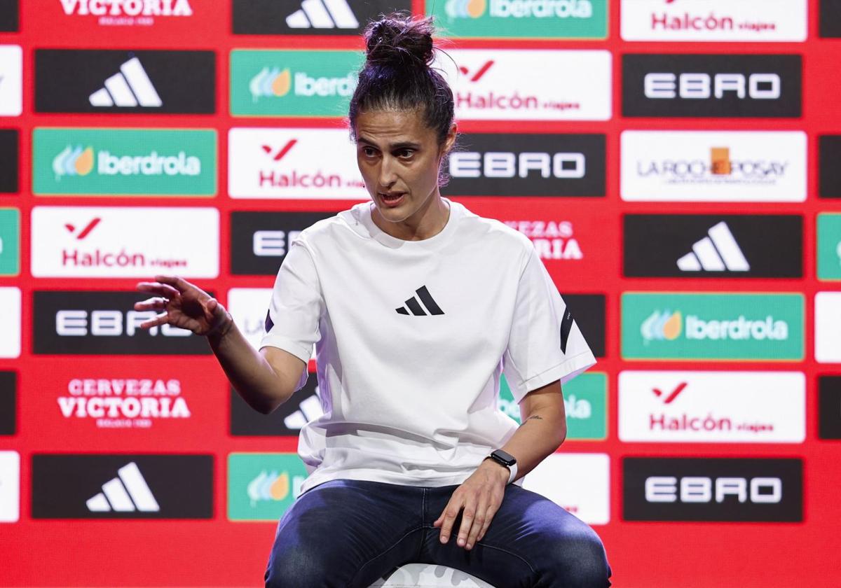 Montse Tomé during her press conference.