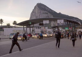 España y Reino Unido se reúnen en Bruselas para tratar de cerrar un acuerdo sobre Gibraltar