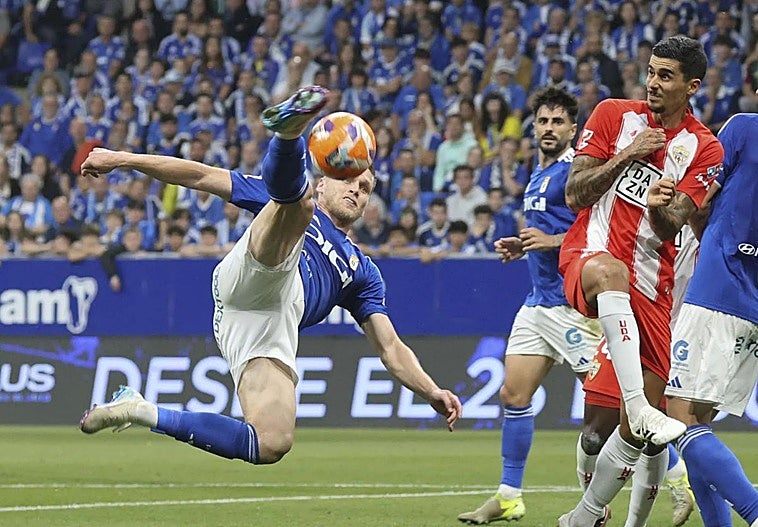El Oviedo jugará la final por el ascenso a Primera tras eliminar al Almería
