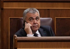 El diputado socialista Santos Cerdán durante el pleno celebrado este jueves en la Cámara Baja